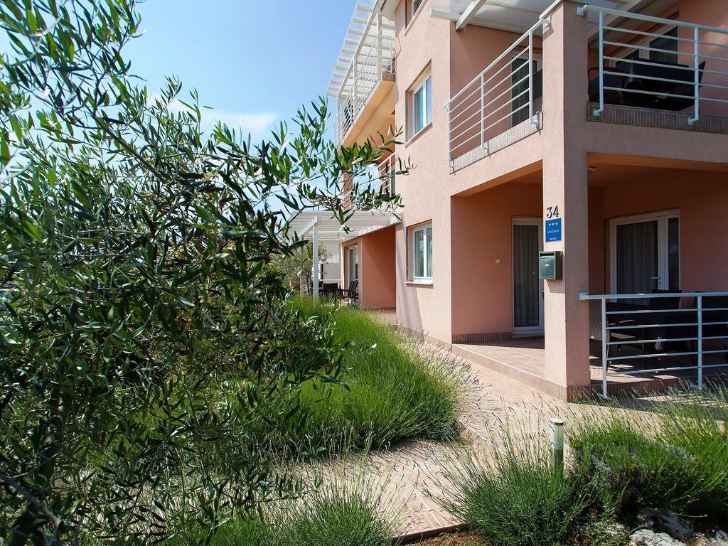 Apartments Villa Brioni I Fažana エクステリア 写真