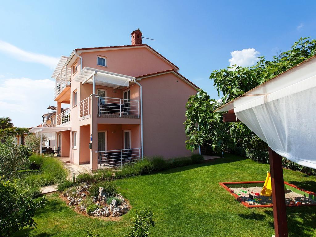 Apartments Villa Brioni I Fažana エクステリア 写真